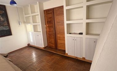 Casa en Arriendo en Manquehue con Latadia