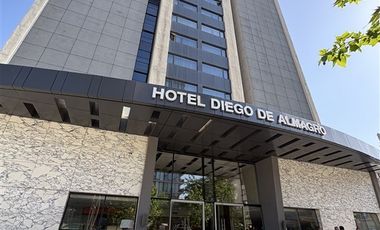 Local Comercial en Venta en Gran Local comercial en el corazón de Providencia