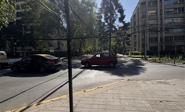 Local Comercial en Venta en Gran Local comercial en el corazón de Providencia