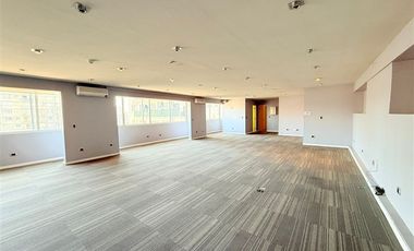 Oficina en Venta en Metro Santa Isadel