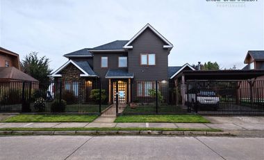 Casa en Venta en Centenario