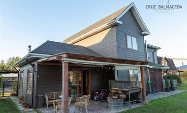 Casa en Venta en Centenario