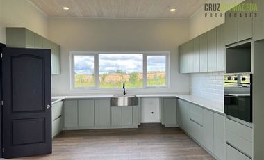 Casa en Venta en Condominio Senderos del Bosque