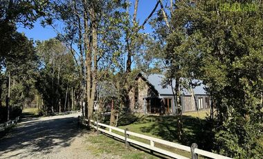 Casa en Venta en Parque Ivian II