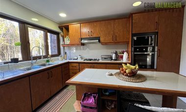 Casa en Venta en Parque Ivian II