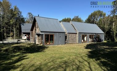 Casa en Venta en Parque Ivian II