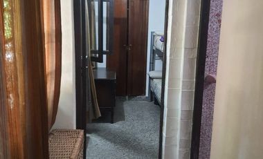 00036 Amplia casa para 10 personas sobre Av. Principal en Villa Cura Brochero