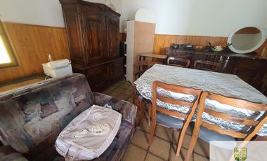 00036 Amplia casa para 10 personas sobre Av. Principal en Villa Cura Brochero