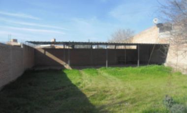 00036 Amplia casa para 10 personas sobre Av. Principal en Villa Cura Brochero