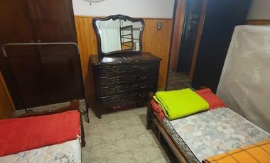 00036 Amplia casa para 10 personas sobre Av. Principal en Villa Cura Brochero