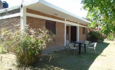 00043 Departamento en alquiler temporario de 1 dormitorio c/ cochera en Villa Cura Brochero