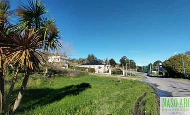 Lote en venta de 612m² en Sierra de los Padres. Sobre calle asfaltada. Vista.