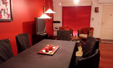 Casa en alquiler c/ cochera en Flores