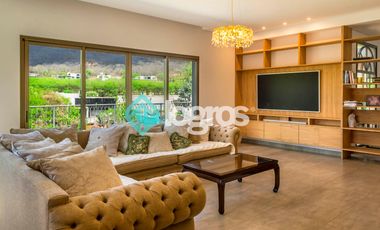 Casa en venta en Valle Escondido