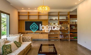 Casa en venta en Valle Escondido