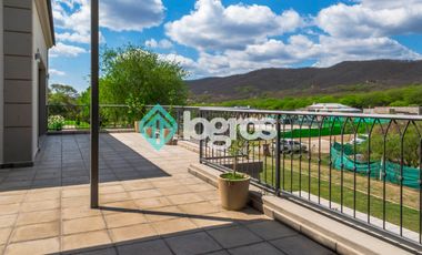 Casa en venta en Valle Escondido