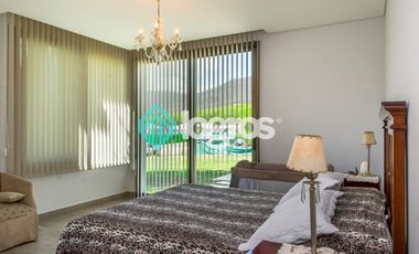 Casa en venta en Valle Escondido