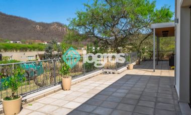 Casa en venta en Valle Escondido