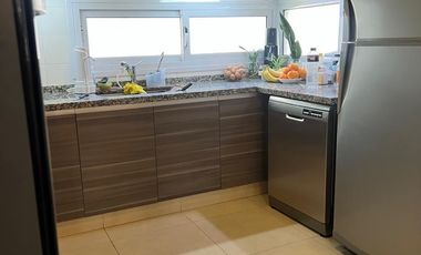 Casa en venta c/ cochera en Luján de Cuyo