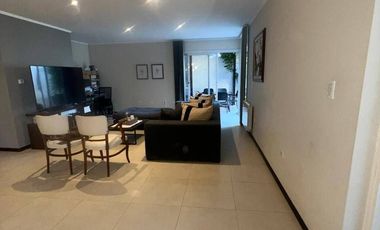 Casa en venta c/ cochera en Luján de Cuyo