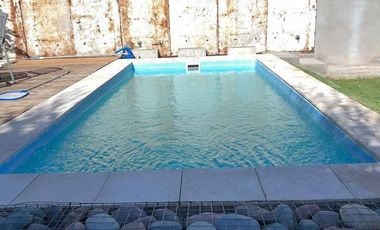 Casa en venta c/ cochera en Luján de Cuyo