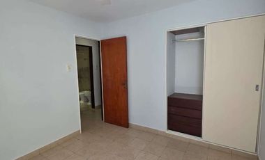 Arturo Illia 1055 - Dpto 3 dormit CON COCHERA