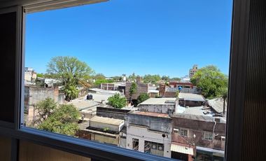 Arturo Illia 1055 - Dpto 3 dormit CON COCHERA