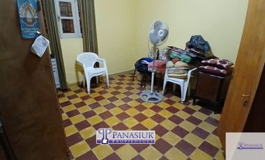 Casa en venta c/ cochera en 9 de Julio