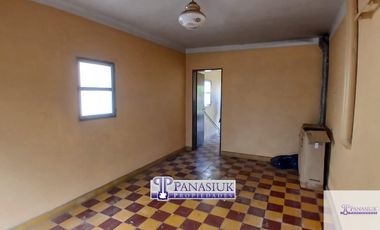 Casa en venta c/ cochera en 9 de Julio