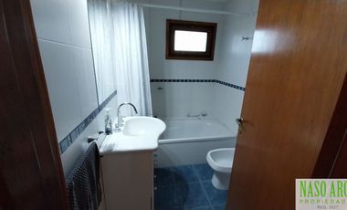 OPORTUNIDAD!! IMPORTANTE CHALET EN VENTA EN SIERRA DE LOS PADRES