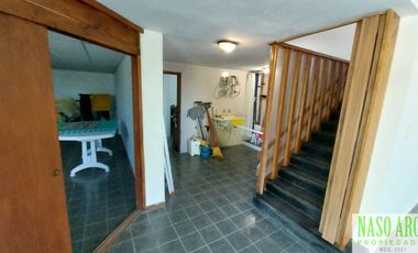 OPORTUNIDAD!! IMPORTANTE CHALET EN VENTA EN SIERRA DE LOS PADRES