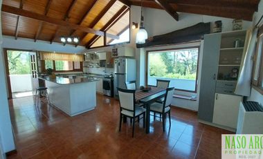 OPORTUNIDAD!! IMPORTANTE CHALET EN VENTA EN SIERRA DE LOS PADRES
