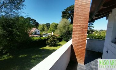 OPORTUNIDAD!! IMPORTANTE CHALET EN VENTA EN SIERRA DE LOS PADRES