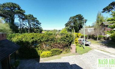 OPORTUNIDAD!! IMPORTANTE CHALET EN VENTA EN SIERRA DE LOS PADRES