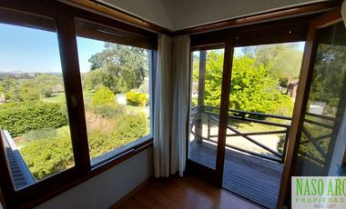 OPORTUNIDAD!! IMPORTANTE CHALET EN VENTA EN SIERRA DE LOS PADRES