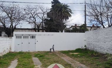 Casa en venta c/ cochera en San Pedro