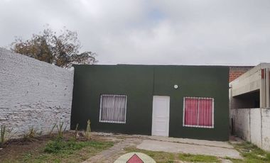 Casa en venta c/ cochera en San Pedro