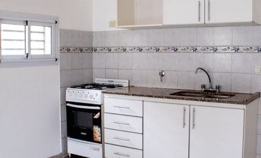 Departamento en venta c/ cochera en La Plata