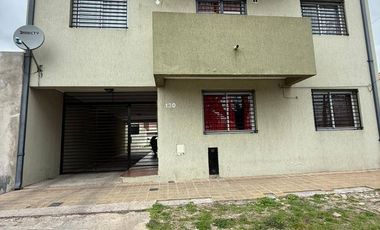 Departamento en venta c/ cochera en La Plata