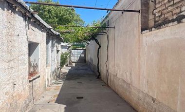 Terreno / Lote en venta de 1240m2 ubicado en Godoy Cruz