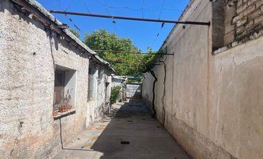 Terreno / Lote en venta de 1240m2 ubicado en Godoy Cruz