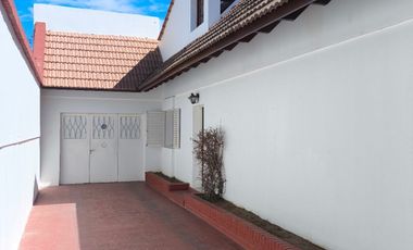 CHALET SOÑADO EN B° 25 MAYO DE PLAZA HUINCUL