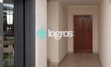 DEPARTAMENTO EN VENTA - CON COCHERA - ZONA SHOPPING ALTO NOA