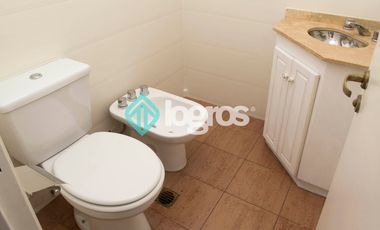 DEPARTAMENTO EN VENTA - CON COCHERA - ZONA SHOPPING ALTO NOA