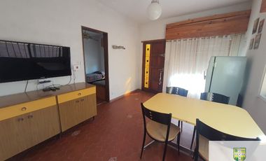 00311 Casa en alquiler temporario c/ cochera en Villa Cura Brochero