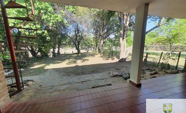 00311 Casa en alquiler temporario c/ cochera en Villa Cura Brochero