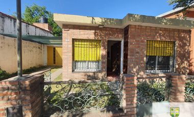 00311 Casa en alquiler temporario c/ cochera en Villa Cura Brochero