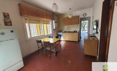 00311 Casa en alquiler temporario c/ cochera en Villa Cura Brochero