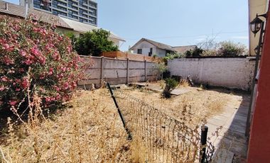 CASA MACUL VILLA SANTA CAROLINA 3D1B AMPLIO TERRENO