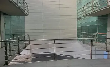 Excelente oficina ubicada cerca de Plaza las Américas, casi esquina con av. Nichupté